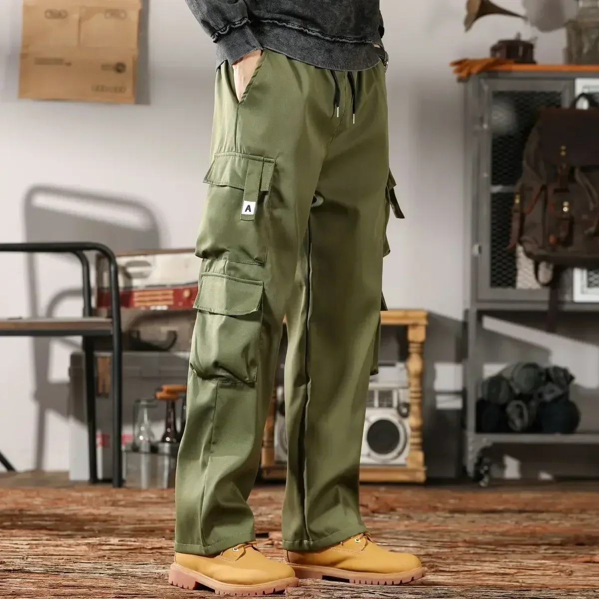 thumbnail image 1 of Pantalones Cargo Negros para Hombre, Pantalones para Hombre, Ropa de Trabajo, Anchos, Ajuste Regular, Diseñador, Talla Grande, Calle, con Estilo Coreano, Nailon Emo, Nuevos, 1 of 4