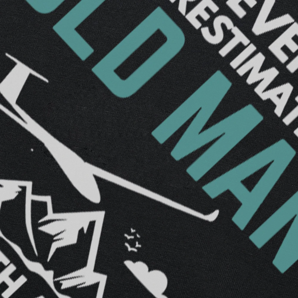 Never Underestimate An Old Man Glider Pilot Men's T-shirt Gift_voghion.com