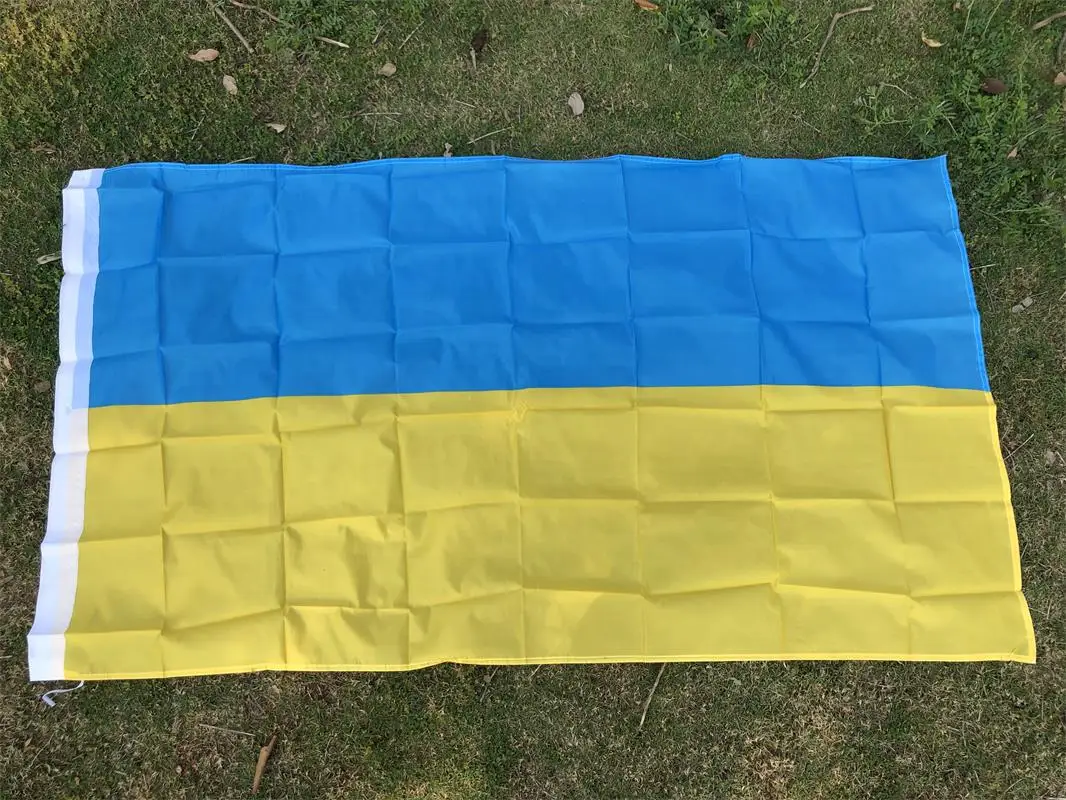 shoot 3ft x 5ft popular new Ukrainian flag 90x150cm 3x 5ft polyester Ukrainian flag anime halloween costumes