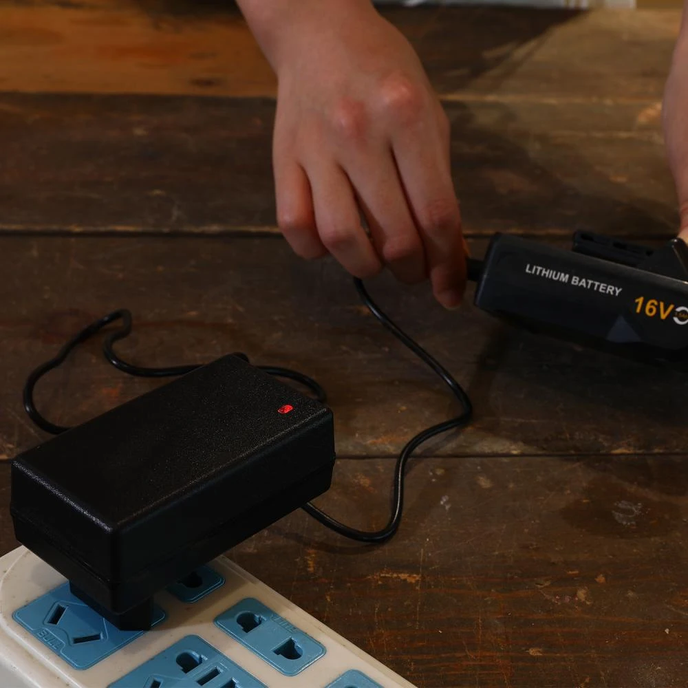 Зарядное устройство deko 12v. Аккумулятор deco 20 вольт. Зарядное deko. Зарядка для автомобильного аккумулятора deka. Зарядное deko.