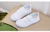 Children's white canvas shoes, light, comfortable Velcro 1