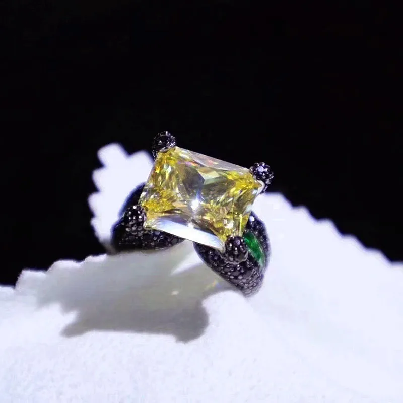

ZOCA Luxury New 925 Sterling Silver Cocktail Ring Black Green Side Yellow Diamond CZ Women Fine Jewelry Collectibles Gifts