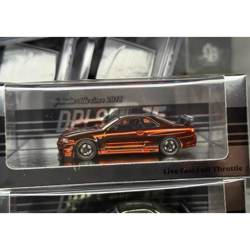 DPLS&INNO 1/64 GT-R R34 10º Aniversário TOKYO AUTO SALON 2026