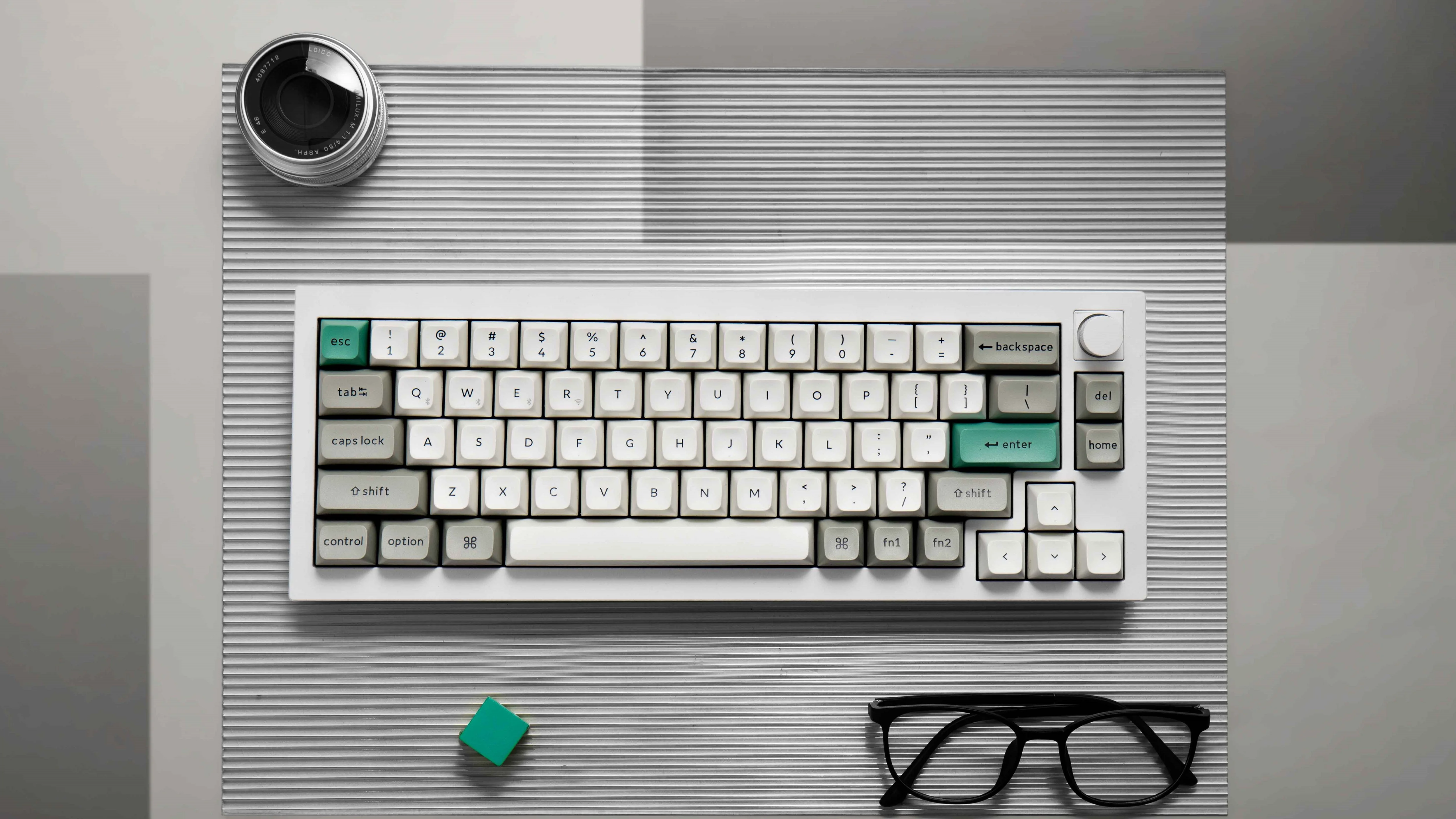 Keychron Q2 Max QMK/VIA Wireless Custom Mechanical Keyboard for 