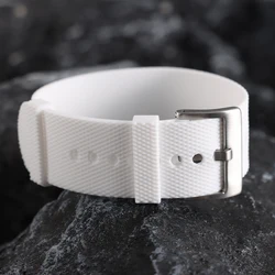Premium Waterproof Silicone Rubber Watch Strap - Elastic Woven Pattern in Black, Blue, Grey, and Orange - 22mm (White)