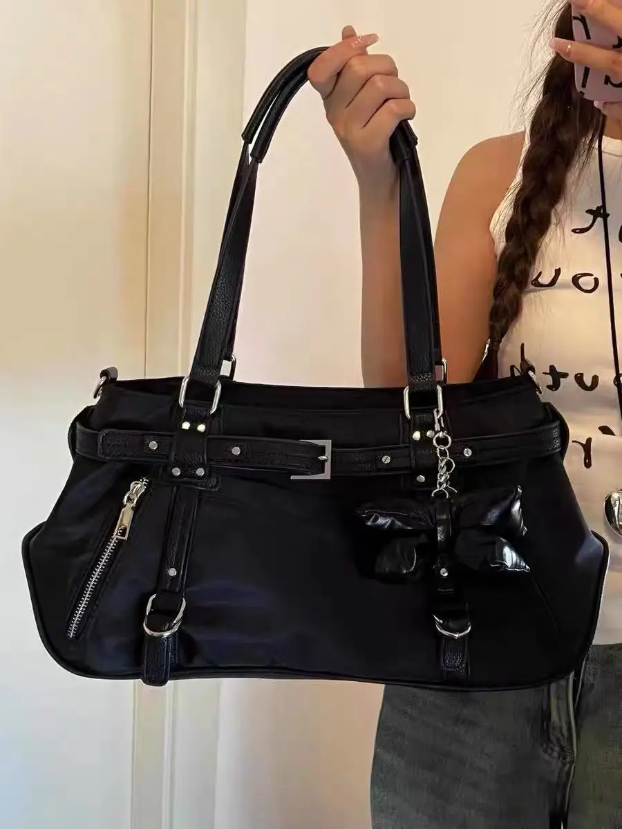 Rebel Rivet Tote 1