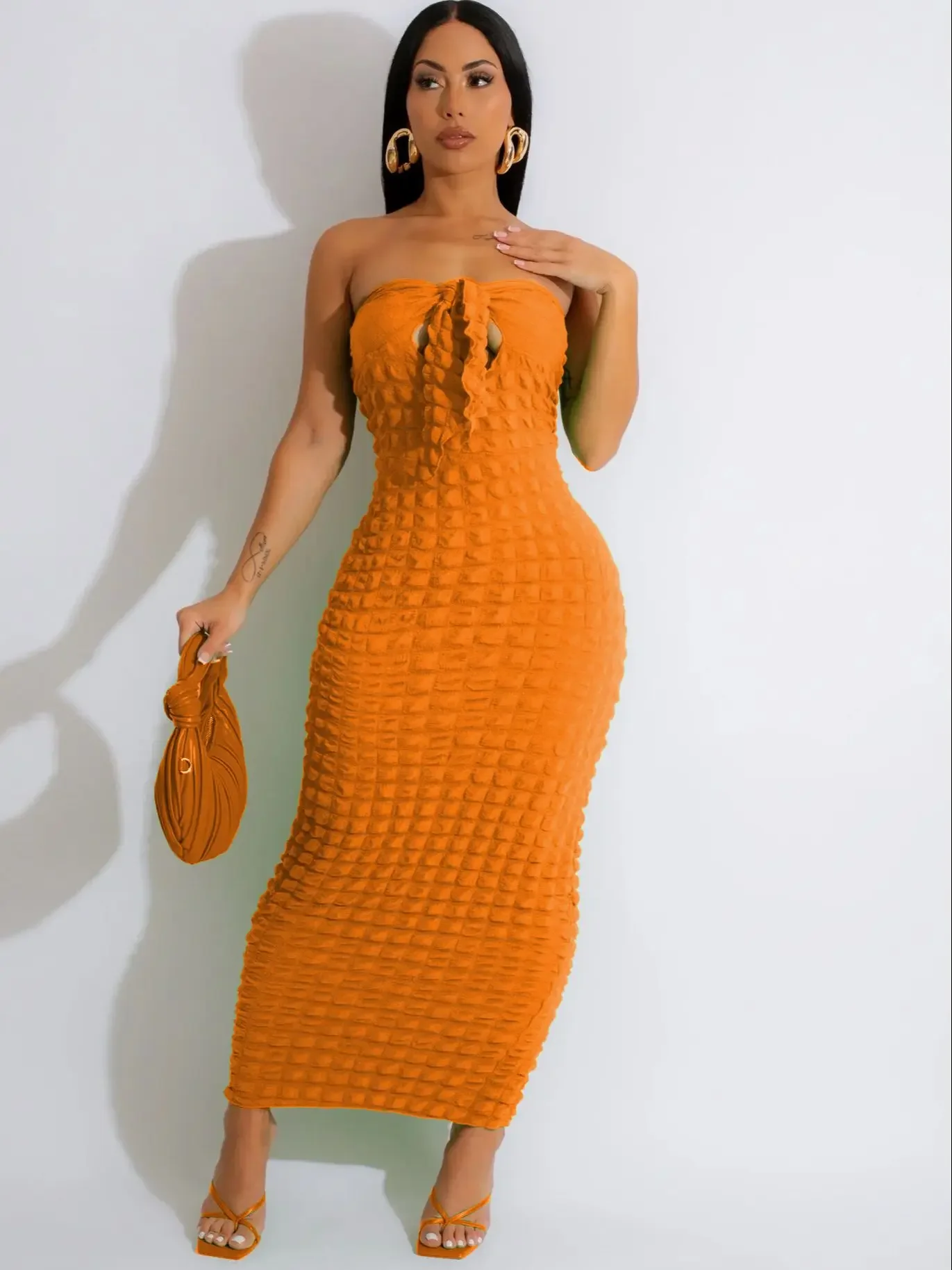 

Модное пикантное облегающее платье из пузырчатой ткани без рукавов, женское облегающее платье с вырезами, лето 2023, для ночного клуба, детской пляжной одежды