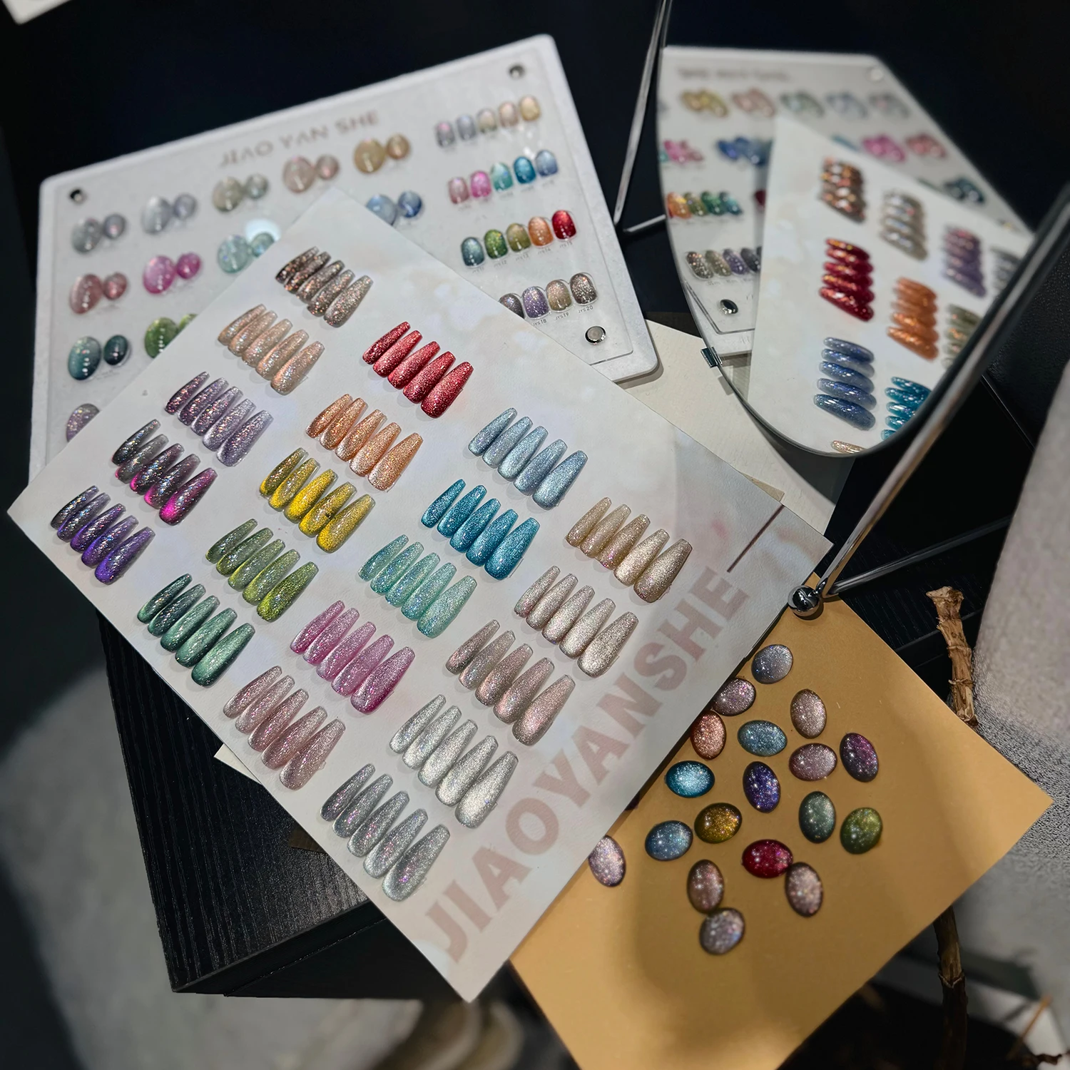 JIAOYANSHE 20 colors Cat eye Nail gel set Nail salon Professional New model 2024 Hot sale Non-toxic UV gel Nail art kit custom 5