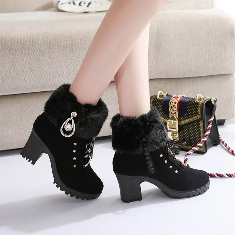 Women's Designer High Heels Shoes 2023 Winter New Warm Non-slip Block Cow Suede Warm Snow Boots Fashion Crystal Plush Goth Botas