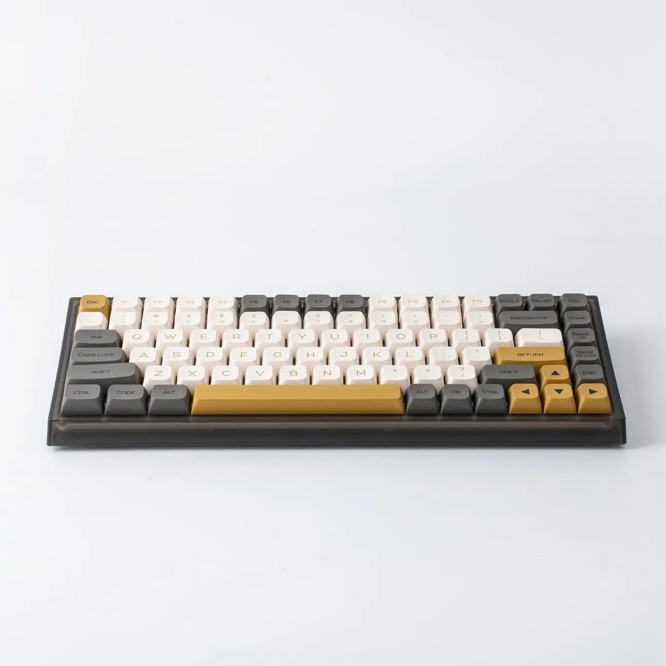 YUNZII KC84 Pro Hot Swappable 84-Key Gaming Mechanical Keyboard 