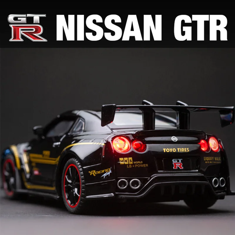 

1/32 Nissan GTR R35 Alloy Diecast Sports Car Model Toy 4 Doors Opened Metal Vehicle Body With Pull Back Function Children Toys