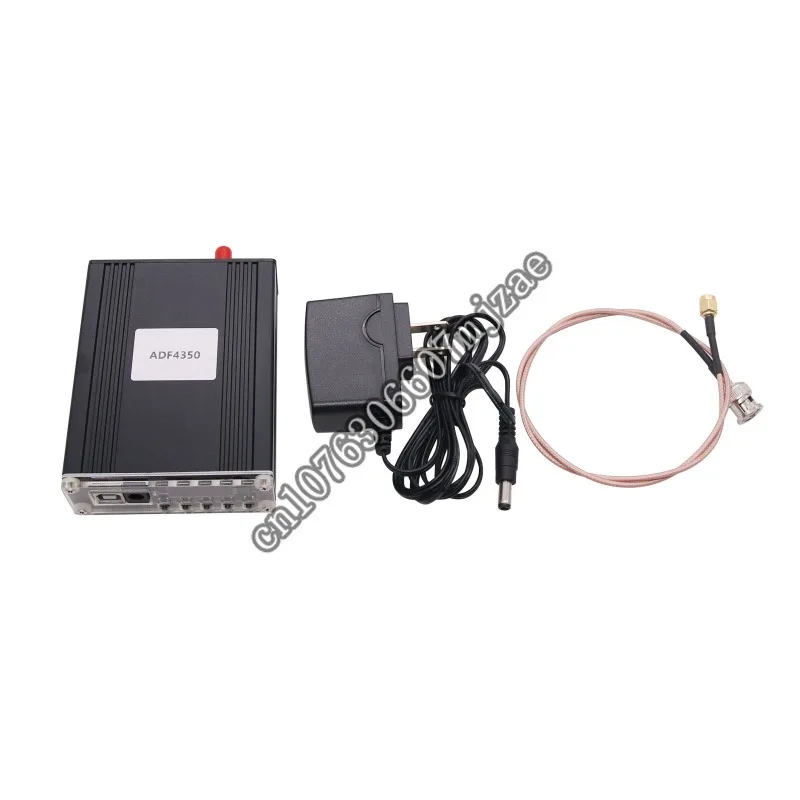 

ADF4350 137.5MHZ-4.4GHZ RF Signal Generator Frequency Source RF Frequency Generator with OLED Display