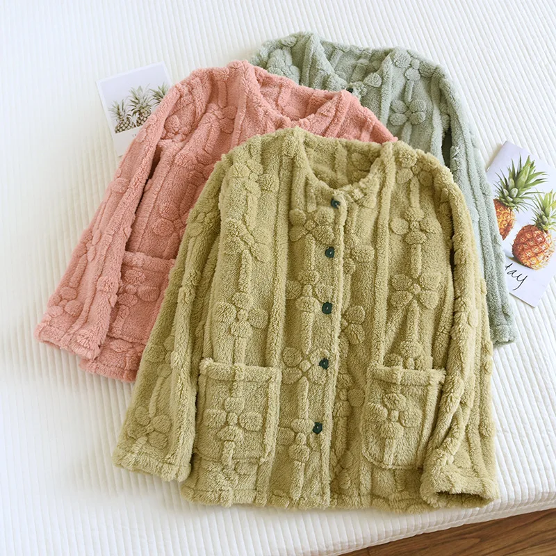

Autumn and Winter 2023 New Women's Pajamas Top Flannel Plush Thickened Thermal Coral Velvet Cute Long Sleeve Home Clothes Ladies
