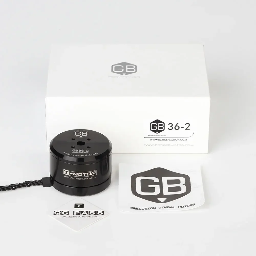 Moteur de cardan T-MOTOR GB36-2 KV30 installé sur un support de drone, parfait pour la stabilisation de caméra.
