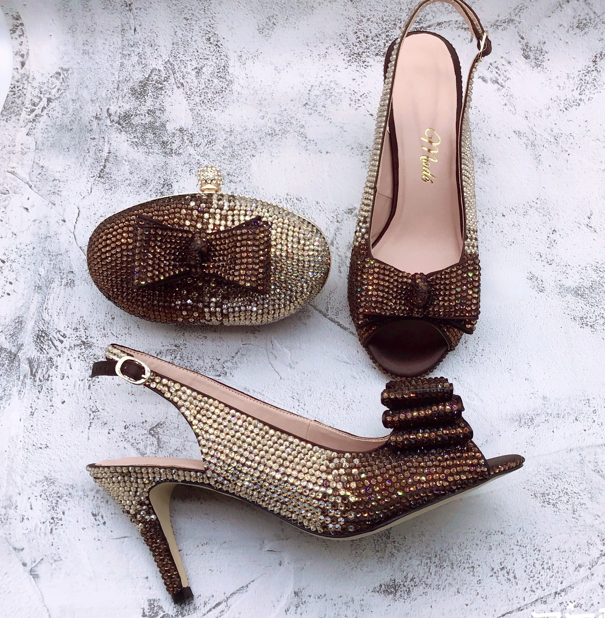 Женская обувь на различных каблуках BS1562