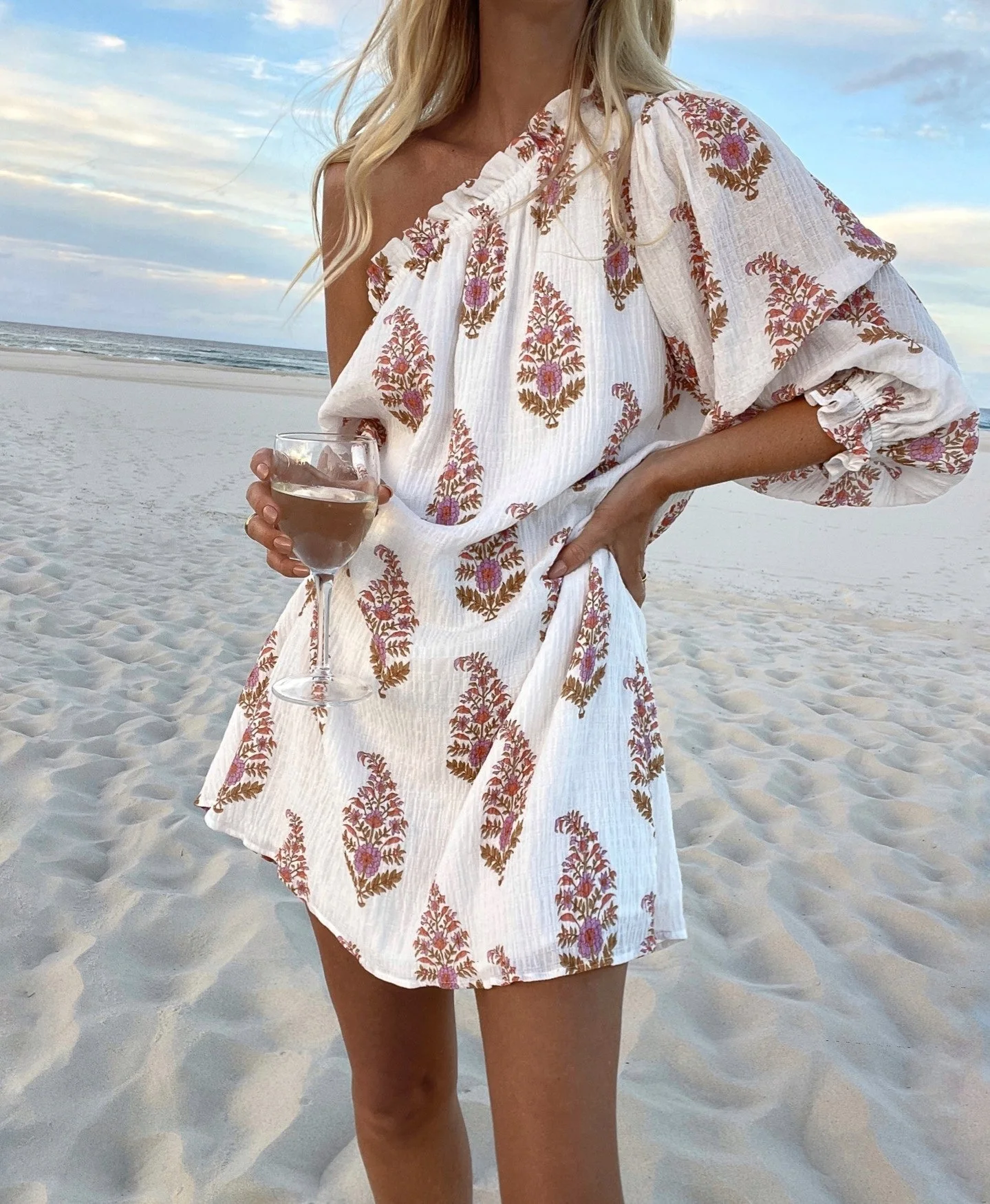 

White Dress Casual One Shoulder Mini Dress Women Clothing dress for lady