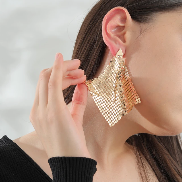 Lovisa Gold/ black tassel earrings