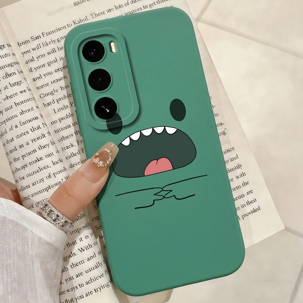 Cute Astronaut Cartoon Soft Silicone Shockproof Phone Case in Smooth Finish