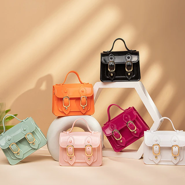 trendy small bags