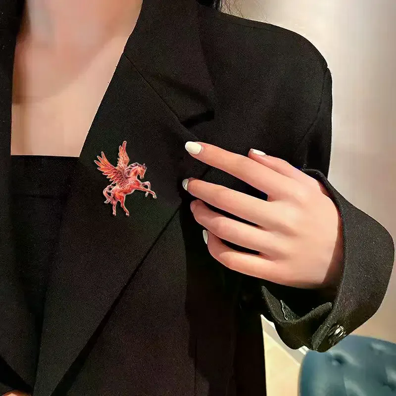 1pc Beautiful Enamel Flying Horse Brooch - Big Wings Elf Animal Unisex Brooch Pins For Women Men Party Office Creative Gift