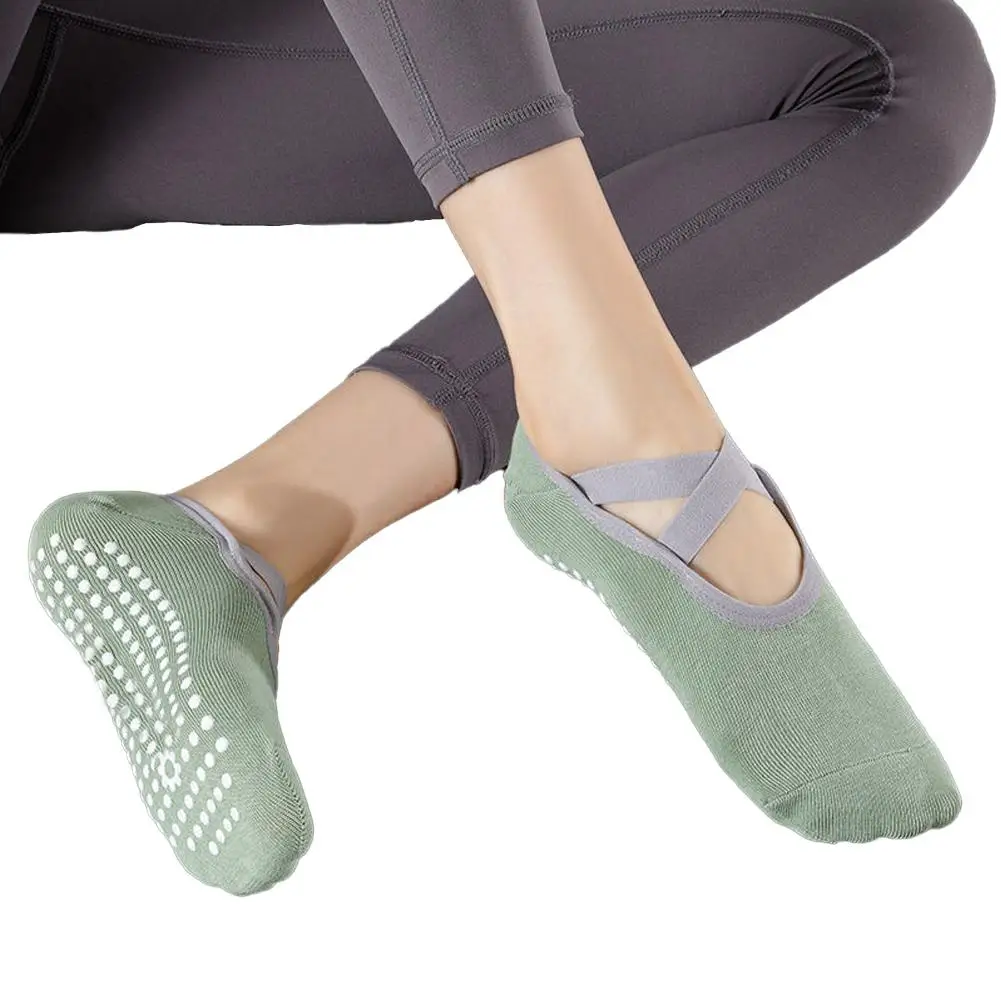 1pair Women Non-slip Yoga Socks Professional Fitness Section Strap Sports Ballet Socks Backless Breathable Dance Socks 5 S9a32291a0f8249c0b2b0b1442aa23182A