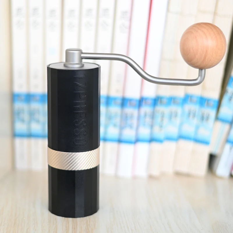 مطحنة قهوة يدوية 1zpresso Q Air