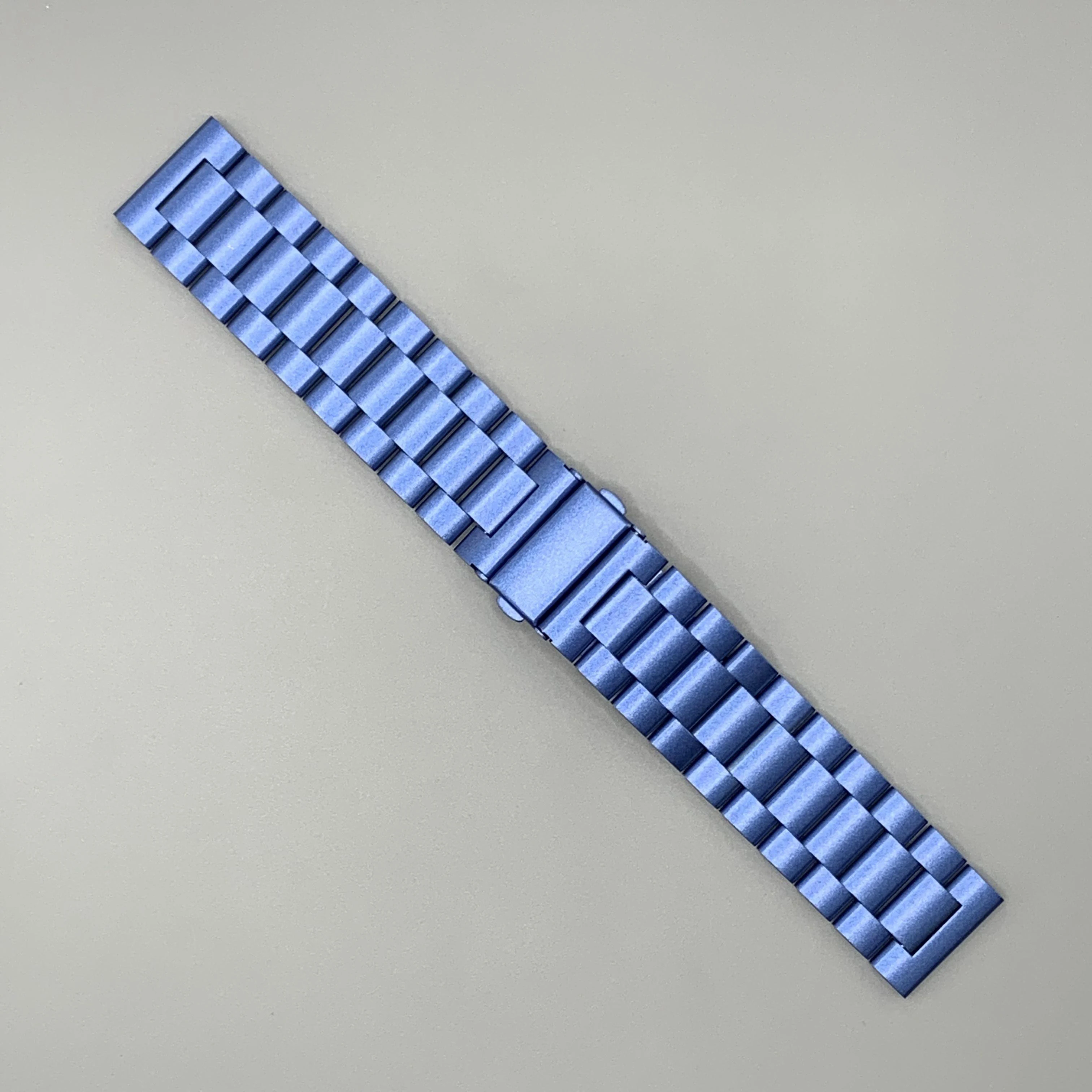Classic Three-Bead Stainless Steel Sports Strap, 20mm/22mm