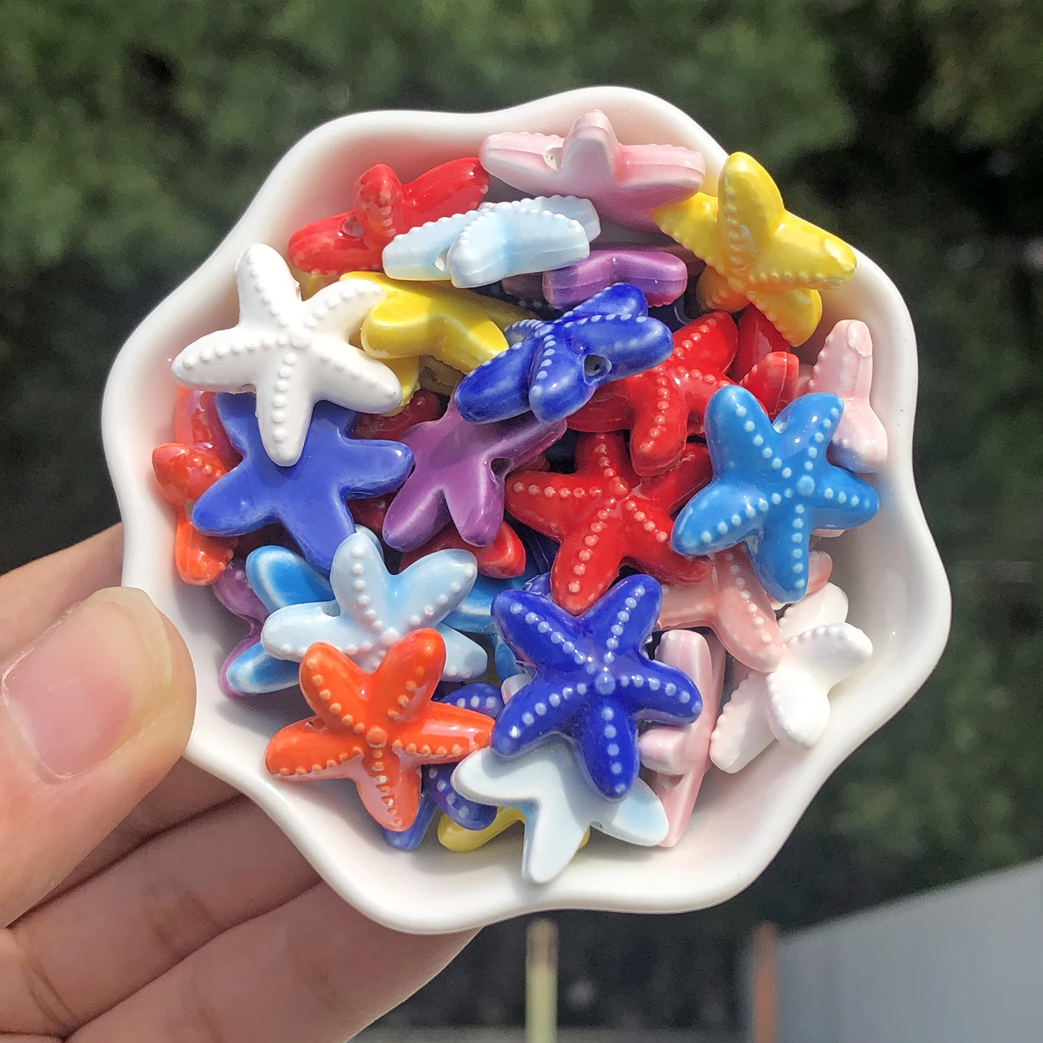 Рисунок 4 - разноцветные керамические бусины в виде морской звезды