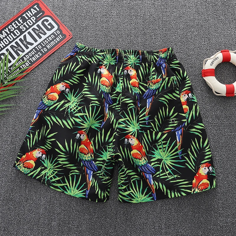 Stylish men Beach Pants handsome men Surf Shorts Swimsuit Short summer Casual shorts With breathable mesh lining 2