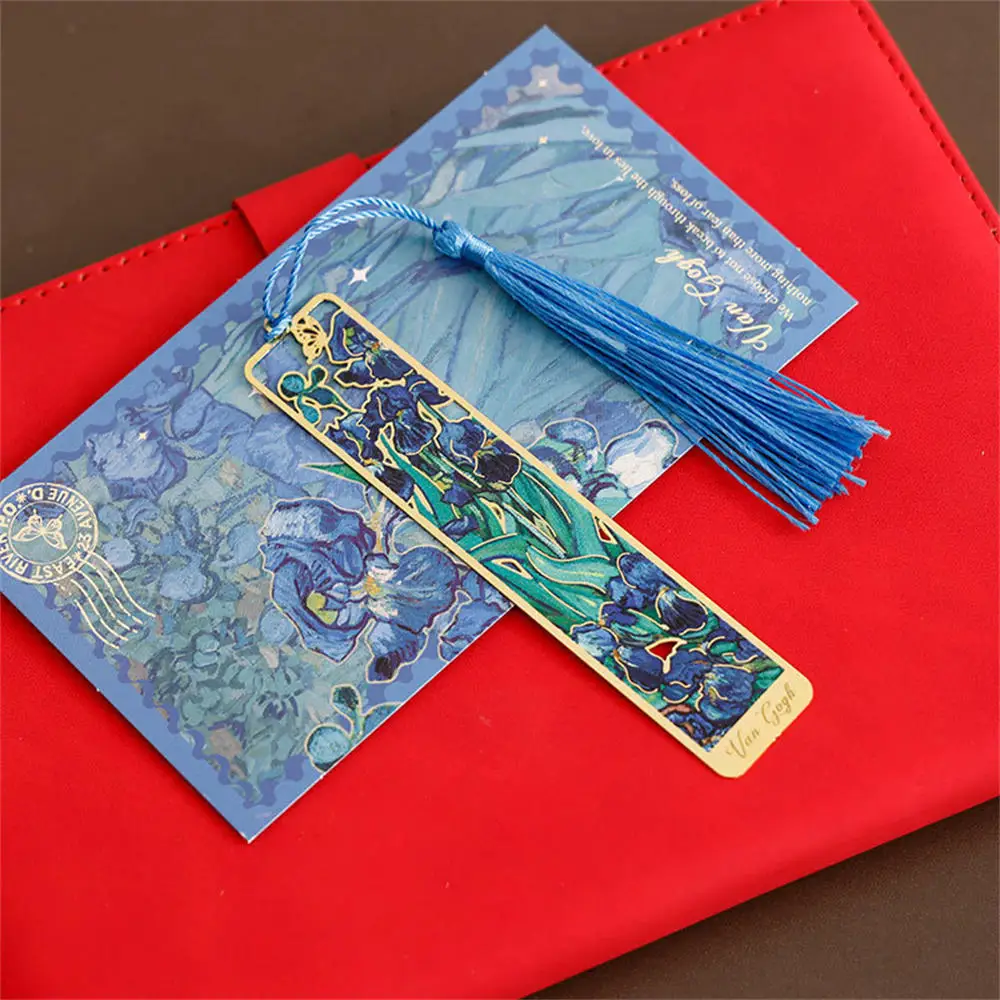 Elegant Floral Metal Bookmark - Artistic Book Page Clip and Stationery Gift