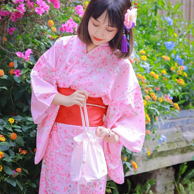 

Traditional Japanese Long Kimono Women Spring Sweet Pink Sakura Dress Halloween Cosplay Costumes Photoshooting Performance Dance