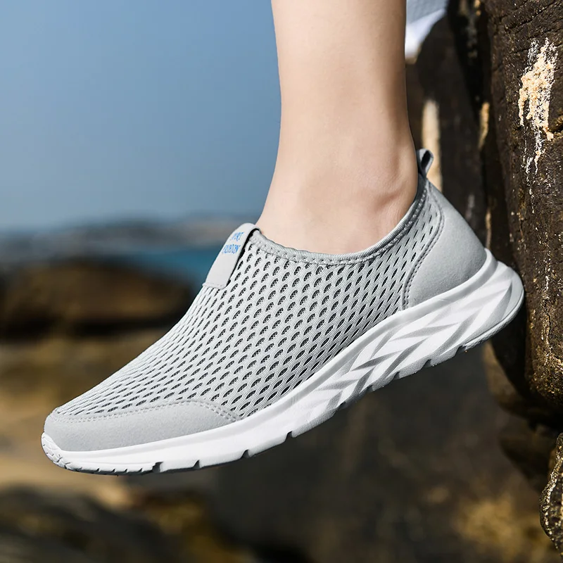 Lightweight Mens Casual Sneakers - Breathable Outdoor Walking Shoes