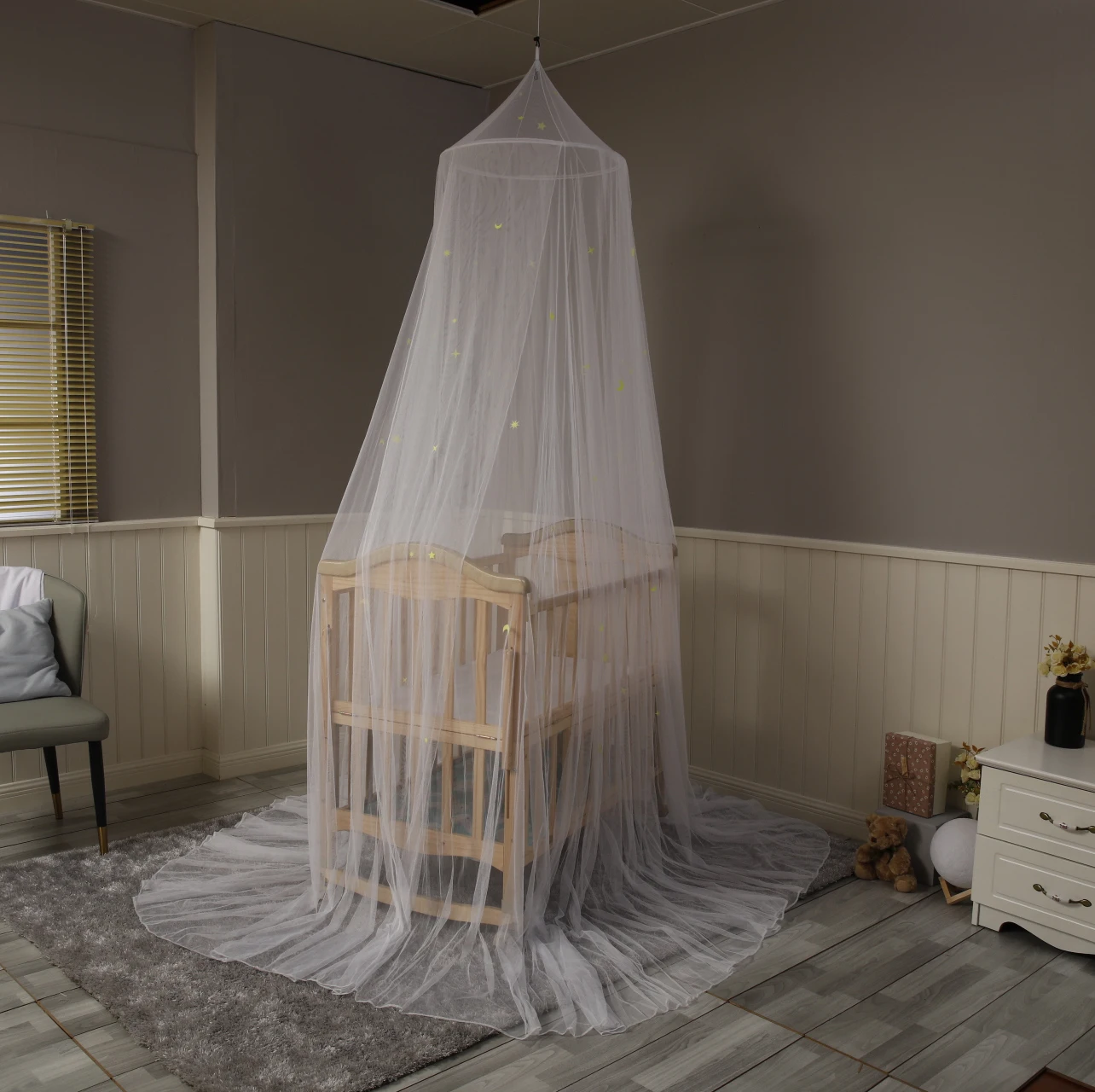 Beautiful Fluorescent Stars And Moon Glowing In The Dark Baby Mosquito Net Crib Net