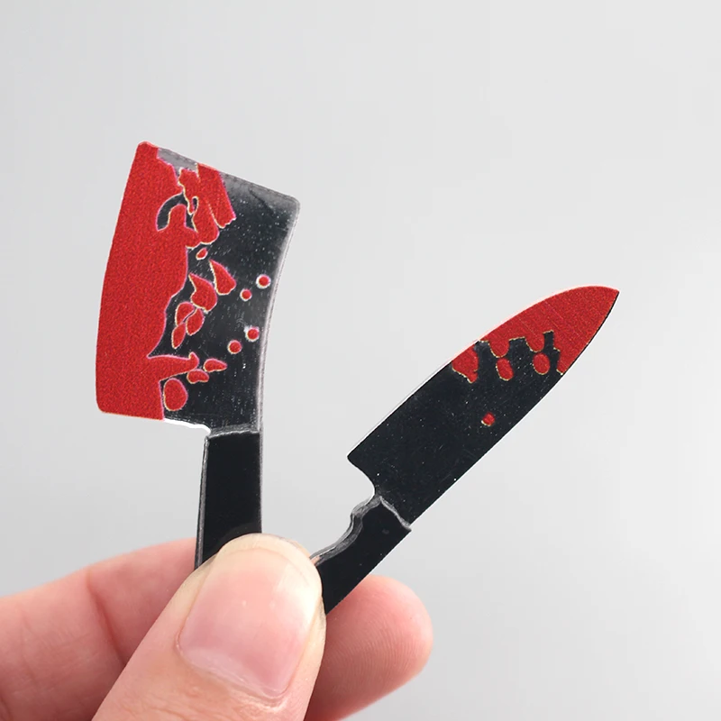 Orecchini a forma di coltello insanguinato - Orecchini pendenti in
