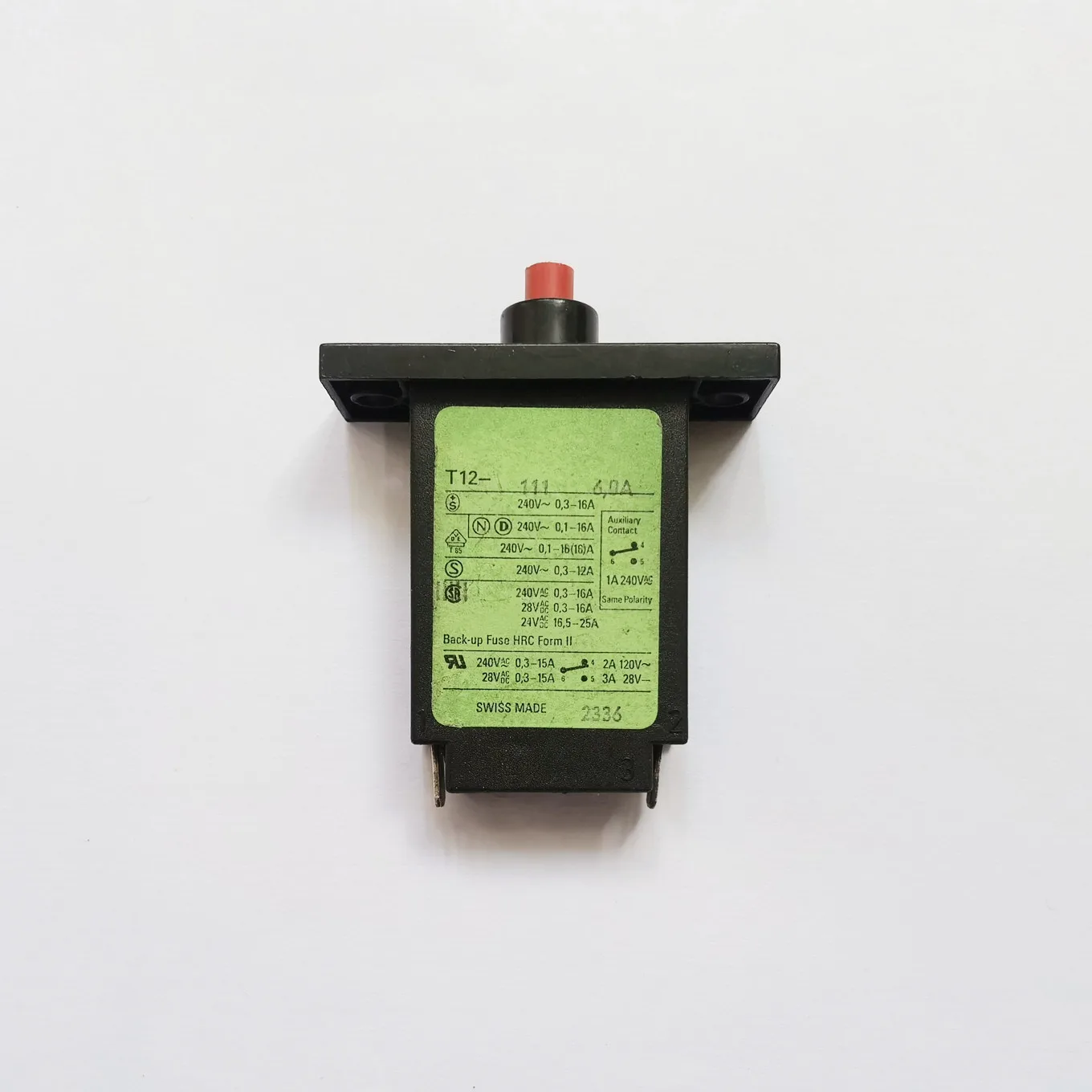 Switch de Proteção por Sobrecarga 100 Original 6a 8a240vac Novo