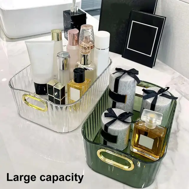 A Kozmetikumok, Mosási Kellékek, Fűszerek, Zokni, Fehérnemű Átlátható És Látható Tárolása