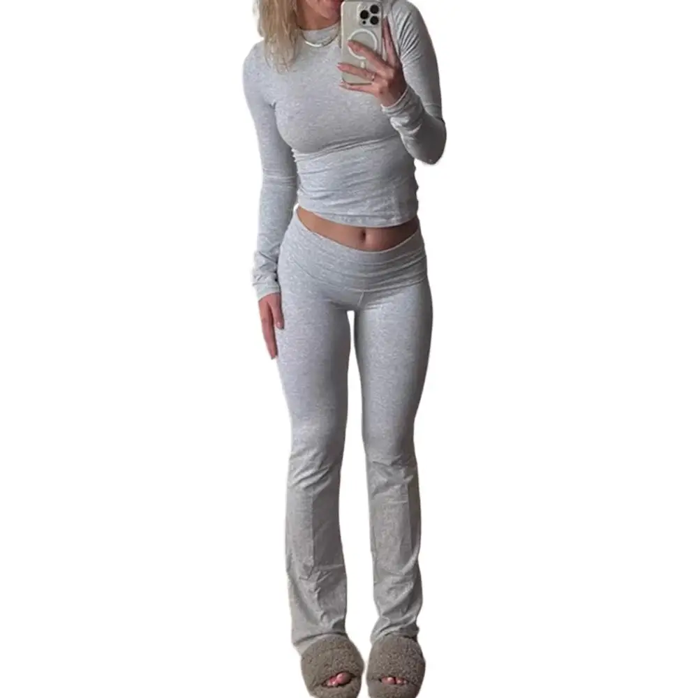Women Two Piece Chic Sets Long Sleeve Cropped Tshirt and High Waist Fitness Pants