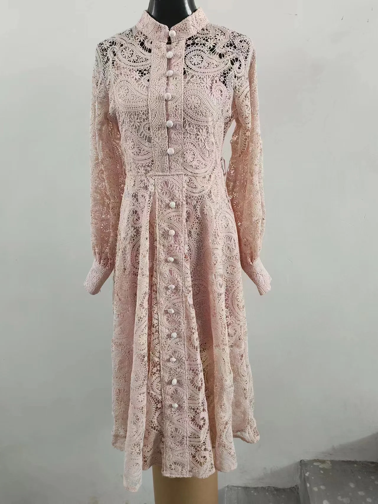 

Pink Purple Heavy French Fashion Women Lace Wedding Dress A Line Larntern Sleeves Elegant Women Lace Party Dresses Without Belt