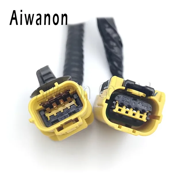 ชุดสายไฟกันน้ำ 1 ชุด 4 ขา สำหรับเบาะนิรภัยรถยนต์ พร้อมปลั๊กต่อสายไฟแบบตัวผู้และตัวเมีย 1