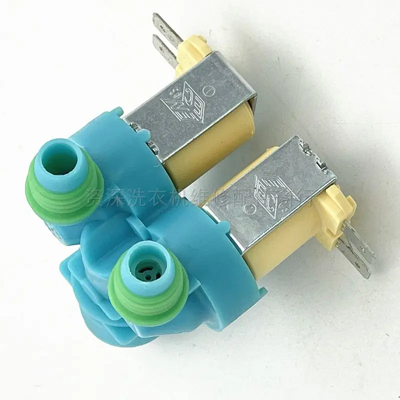 Description Picture 3 of itemFully automatic Samsung washing machine inlet valve DC62-00311C  double head solenoid valve parts