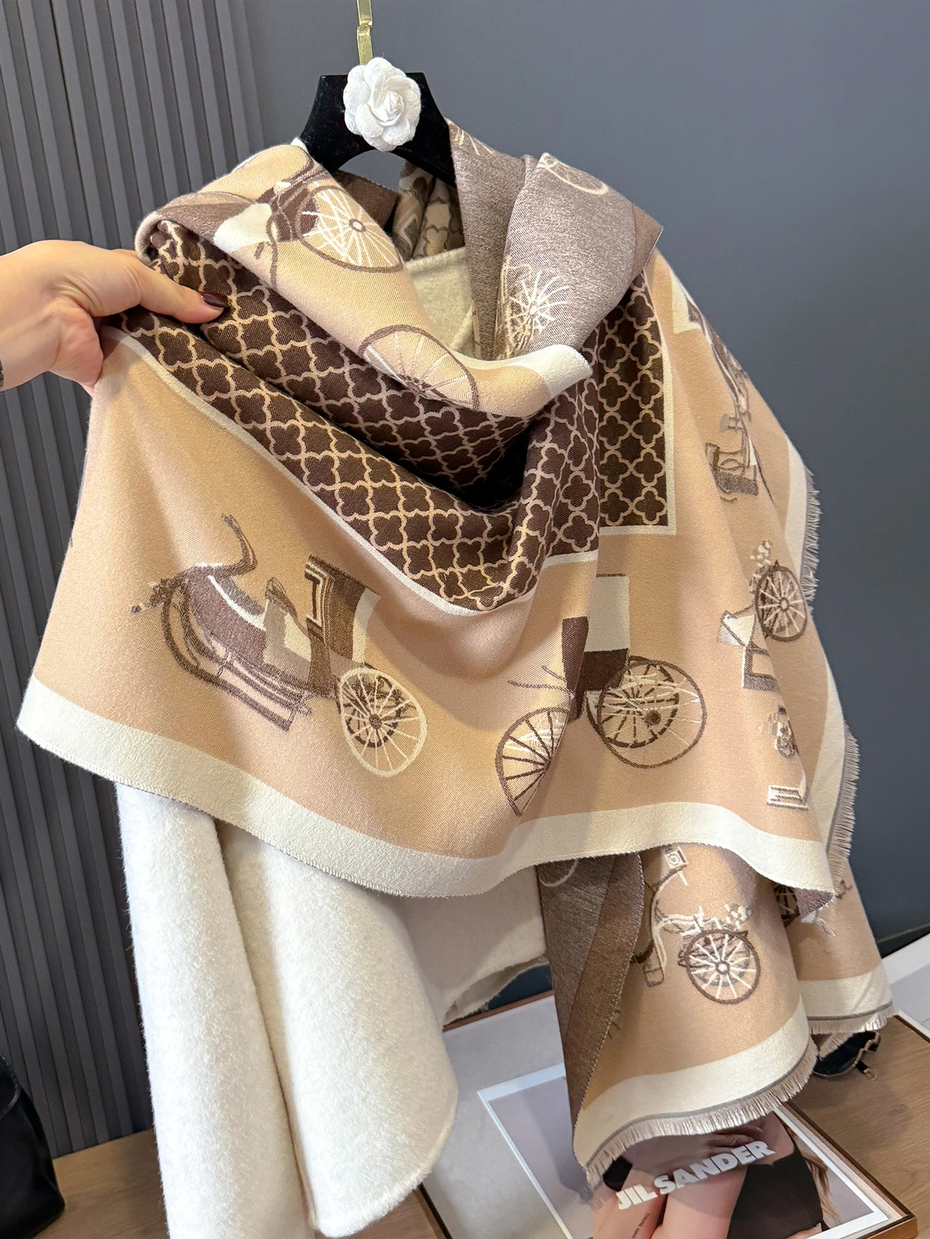 2024 Poncho Echarpe Pashmina Cashmere Scarf for Women Thick Warm Winter Blanket Brand Female Luxury Quality Shawl Wrap Bufanda