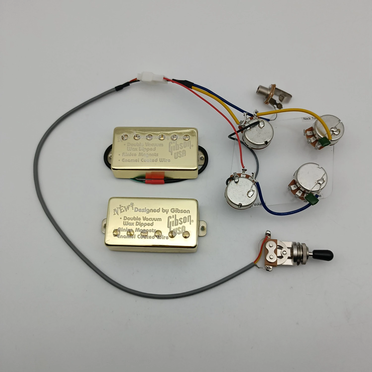 

Обновленный золотистый хромированный проводник Humbucker звукосниматель альнико 4C с жгутом проводов 1 комплект