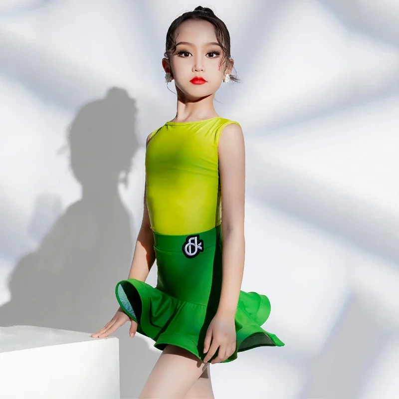 

Children'S Latin Dance Competition Clothes Kids Ballroom Dance Costume Girls Green Latin Top Skirts Stage Practice Wear SL8624