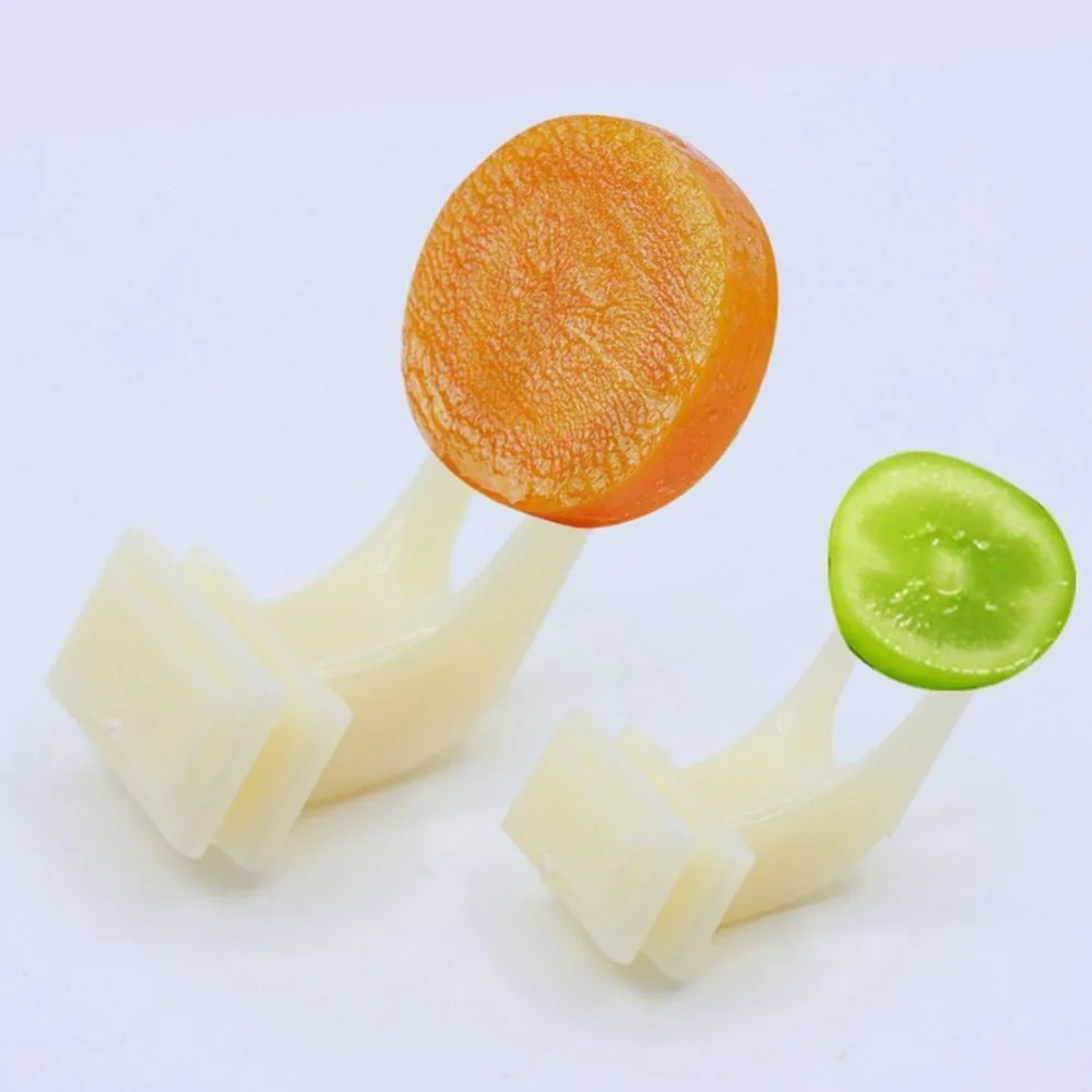 Pet Product Plastic Fruit Fork For Bird Parrot Macaw Feeder Accessories