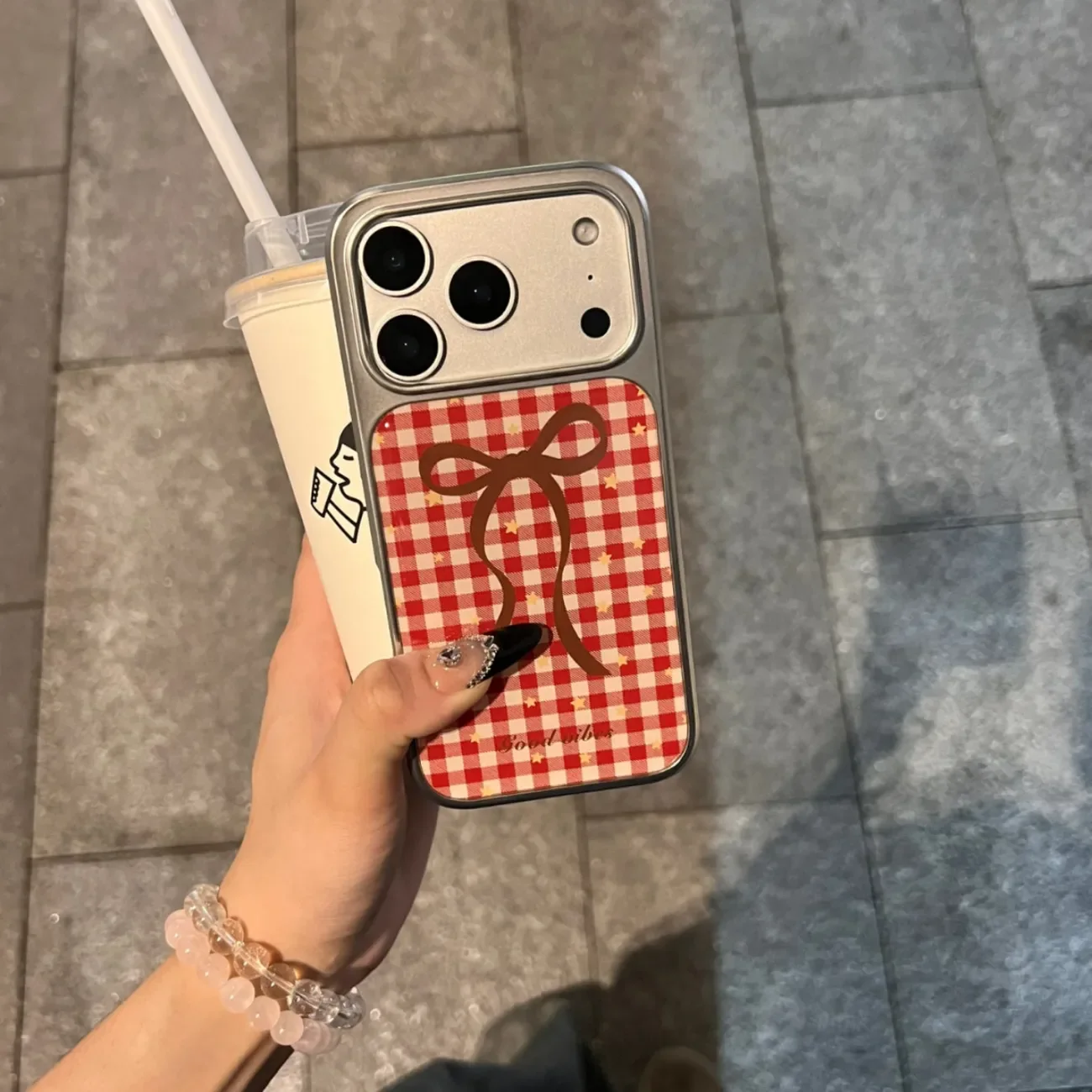 Retro Red Checkered Bow Electroplating Drip Glue Phone Case - Y2K-Inspired Cover