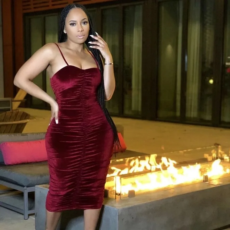 

Summer Velvet Sexy Spagetti Strap Dress Women Fashion Backless Long Dress Clubwear Casual Ruched Bandage Bodycon Party Dress