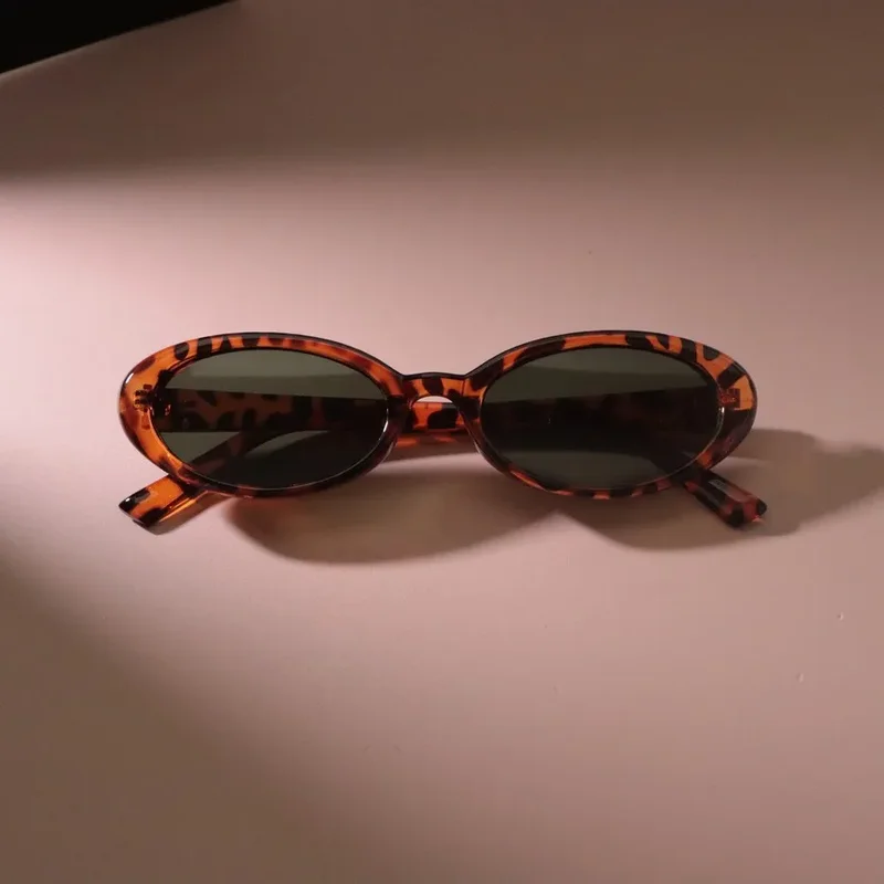 Fashion Small Frame Sunglasses Women Men Retro Oval Designer Sun Glasses Male Female Brand Vintage Travel Oculos De Sol
