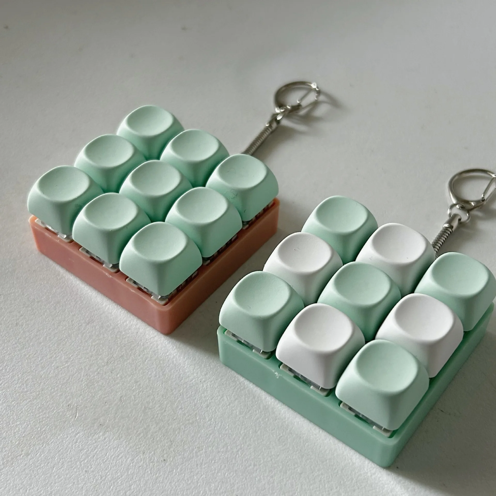 S9a4e95b00eb84247a65a663401e3c8553