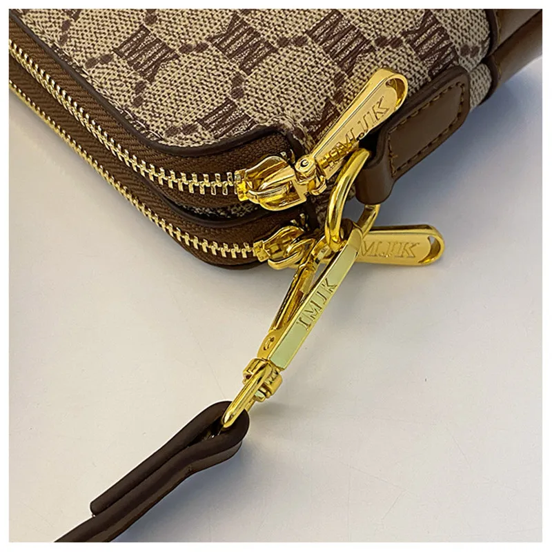Women's Luxury Handbag New European and American Retro Printed Small Square Bag Versatile Crossbody Shoulder Bag Trendy