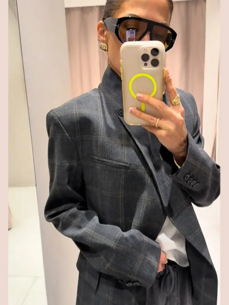 Women’s Irregular Plaid Blazer 3